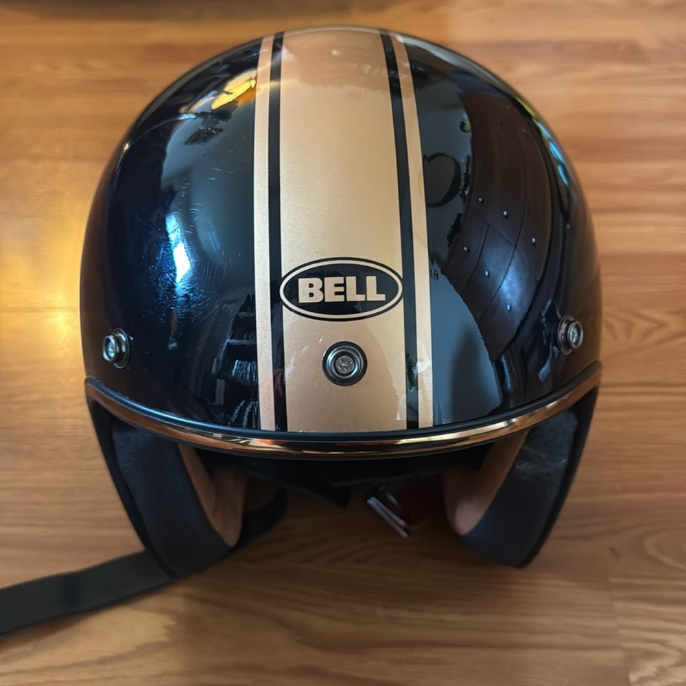 Bell helmets Custom 500 | black with bronze stripe | small